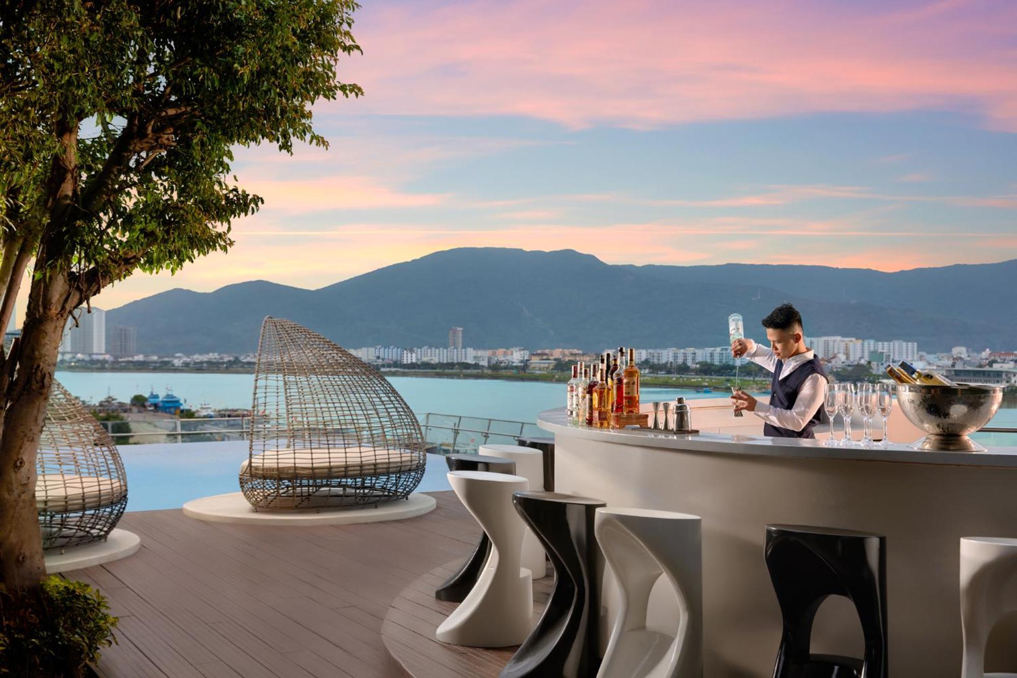 Novotel Danang Premier Han River Exterior foto